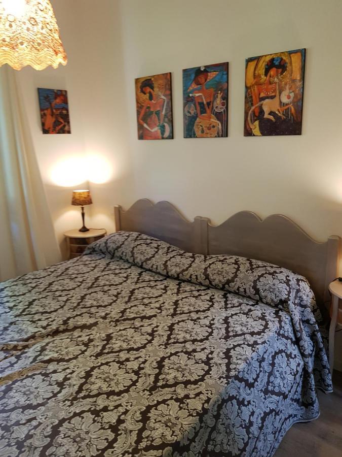 Villa Gaia Sale Marasino Eksteriør billede